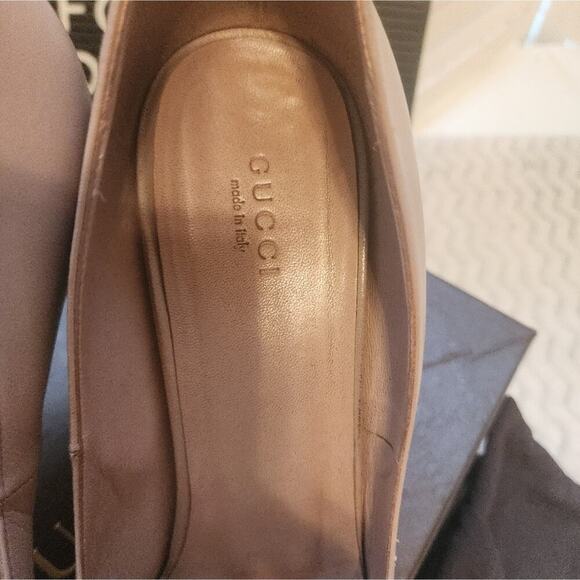 GUCCI BEIGE LEATHER PUMP SIZE 40 WITH BOX & DUSTBAG - Picture 11 of 14